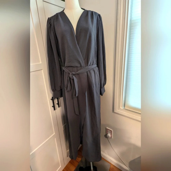 NWOT Fraiche by J Gray long sleeve faux wrap dress size xl - Picture 2 of 8